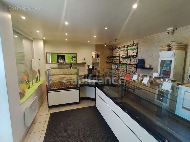 Commerce à VARANGEVILLE