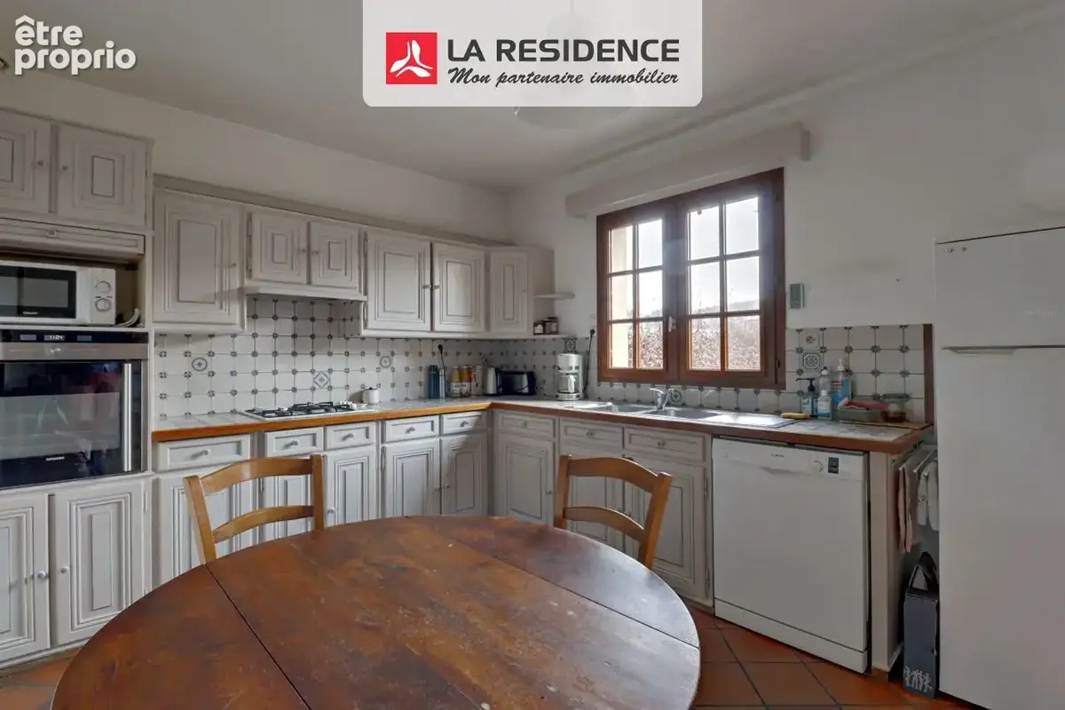 Maison 147 m² à Saint-Germain-En-Laye  - photo 8