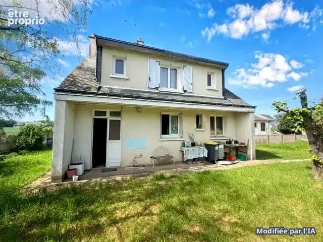 Maison à SOUZAY-CHAMPIGNY