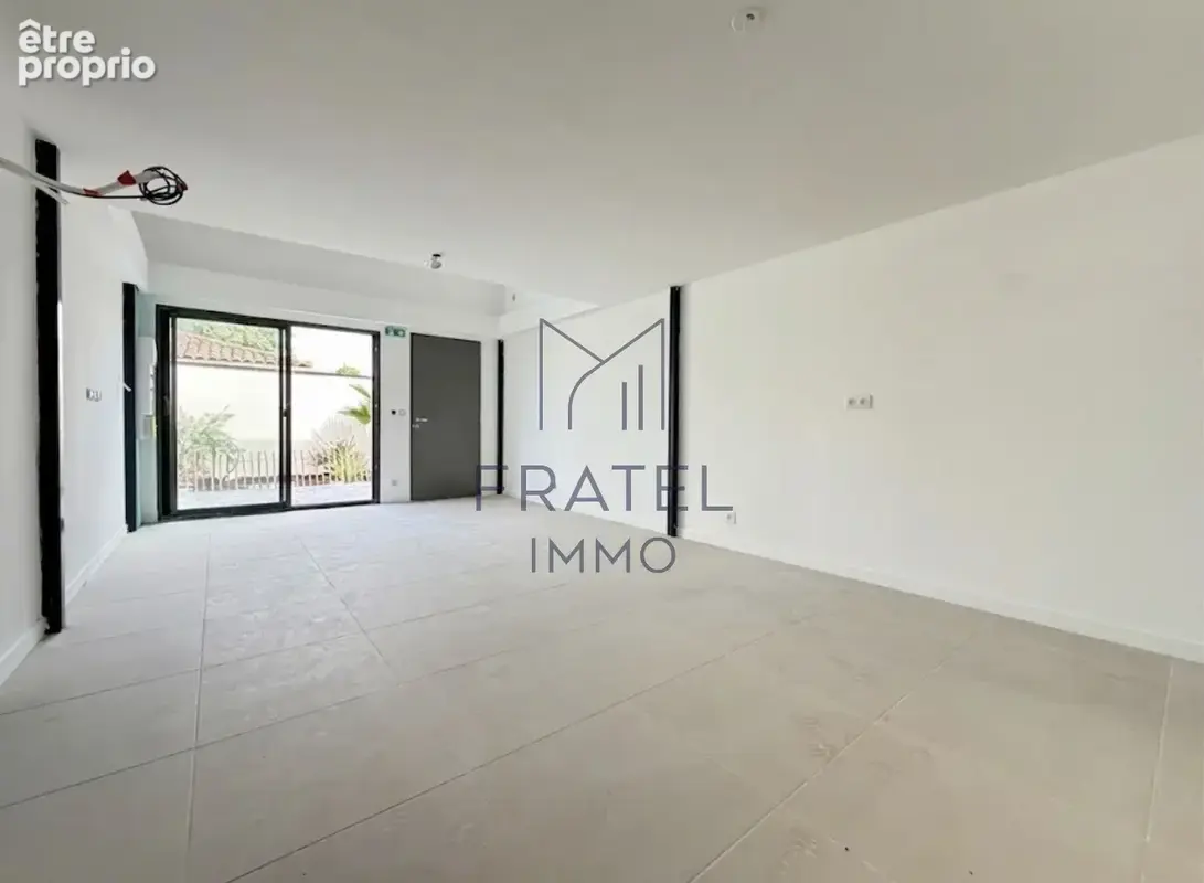 Immeuble professionnel de 465 m2 - photo 8