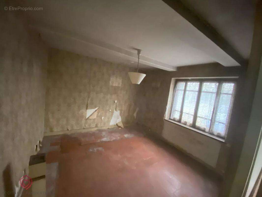 Maison à L&#039;ISLE-EN-DODON