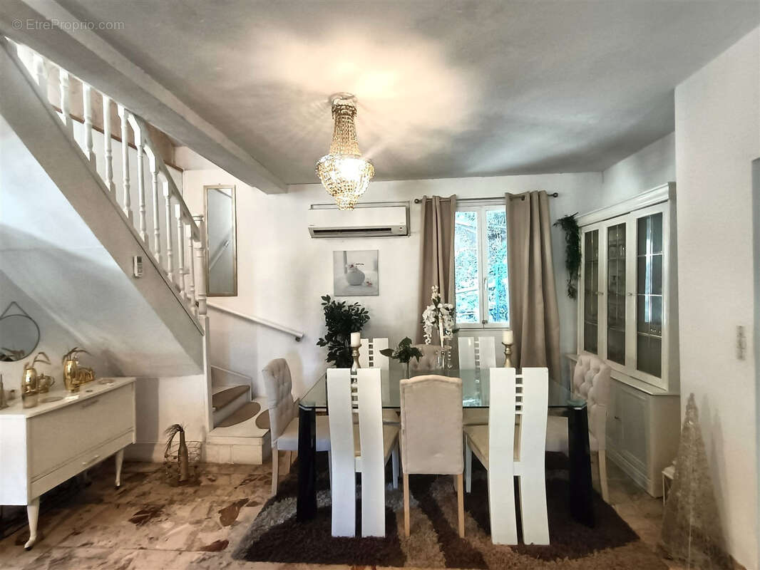 Maison à TILLIERES-SUR-AVRE