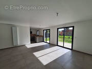 Maison à FRANQUEVILLE-SAINT-PIERRE