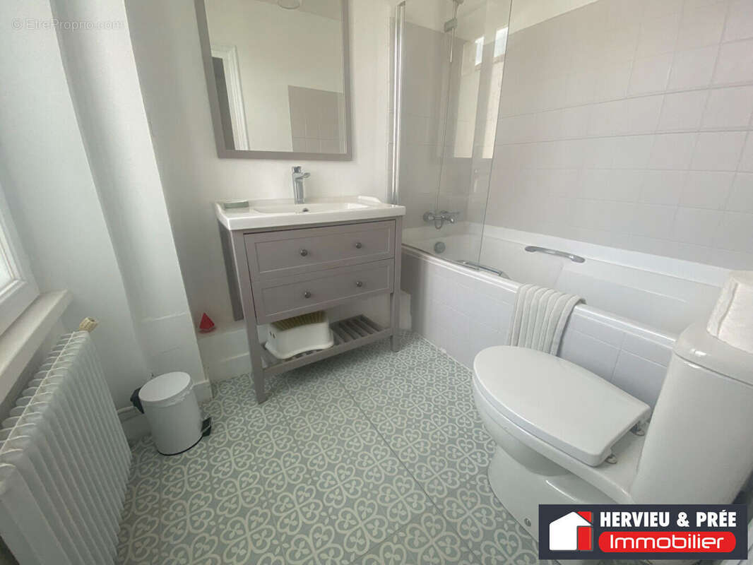 Maison à LANGRUNE-SUR-MER