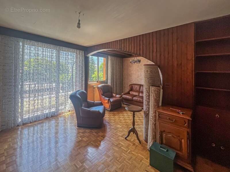 Appartement à SAINT-EGREVE