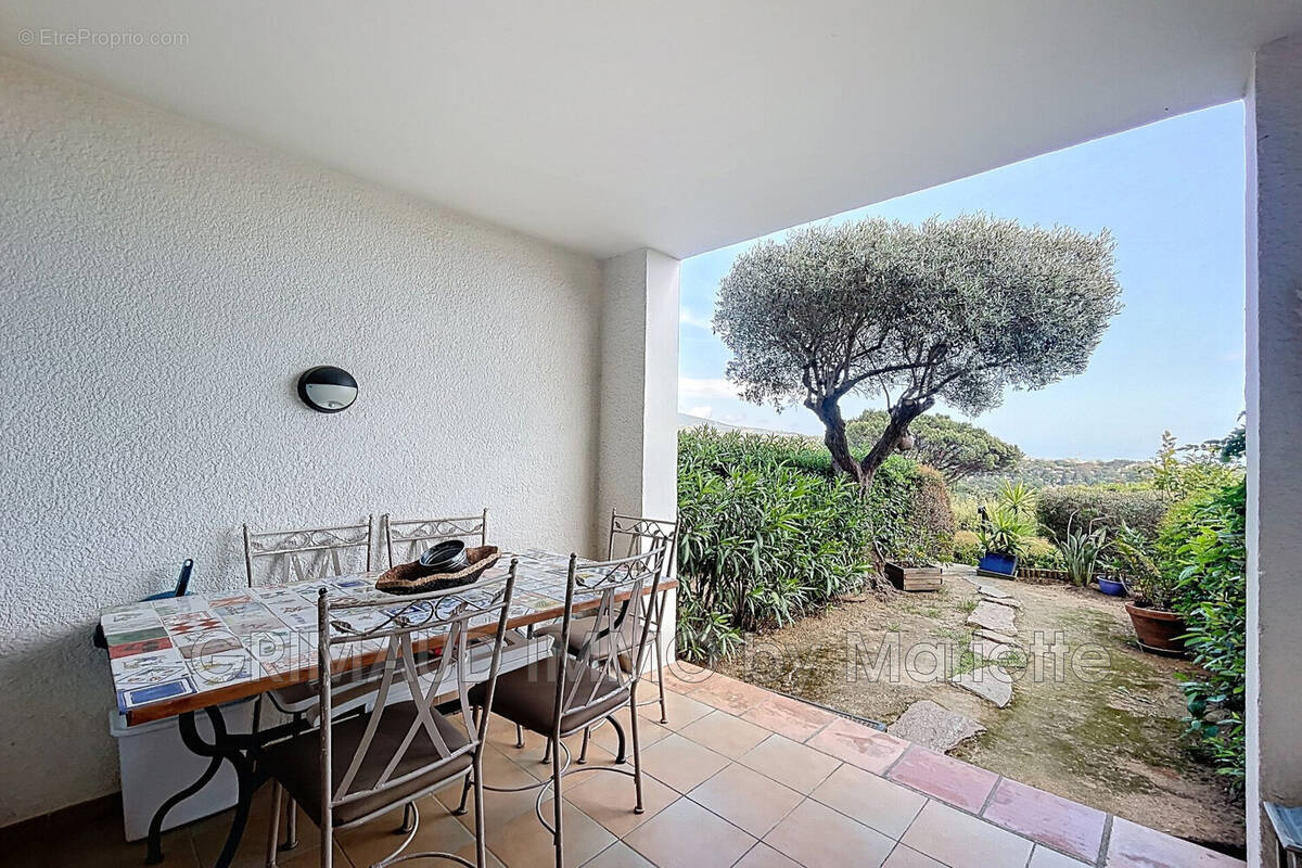 Appartement à GRIMAUD