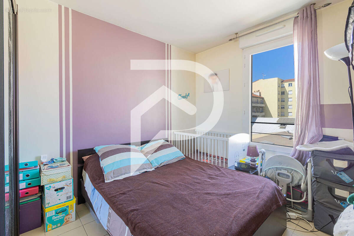 Appartement à MARSEILLE-10E