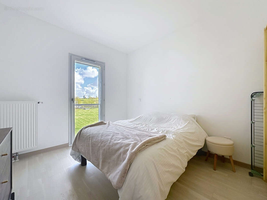 Appartement à BEZANNES