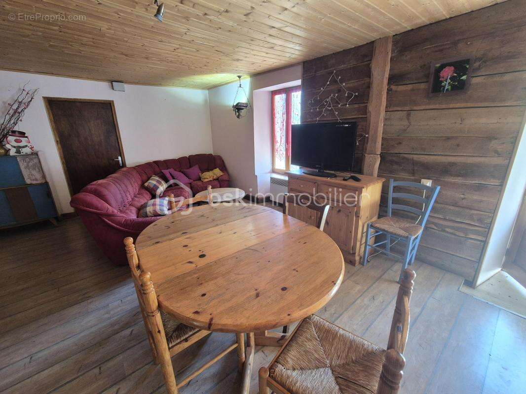 Appartement à ALLOS