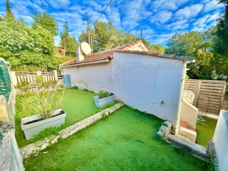 Appartement à FREJUS