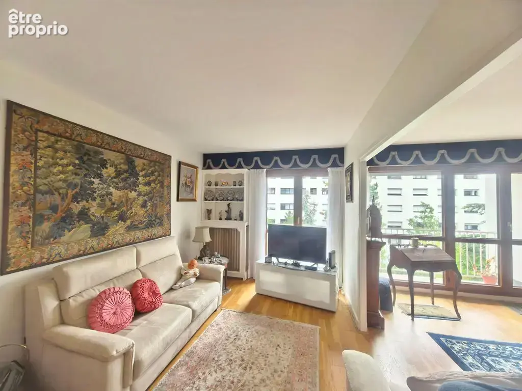 Appartement à PARIS-19E