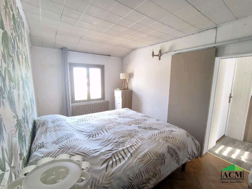 Maison à PONTOISE