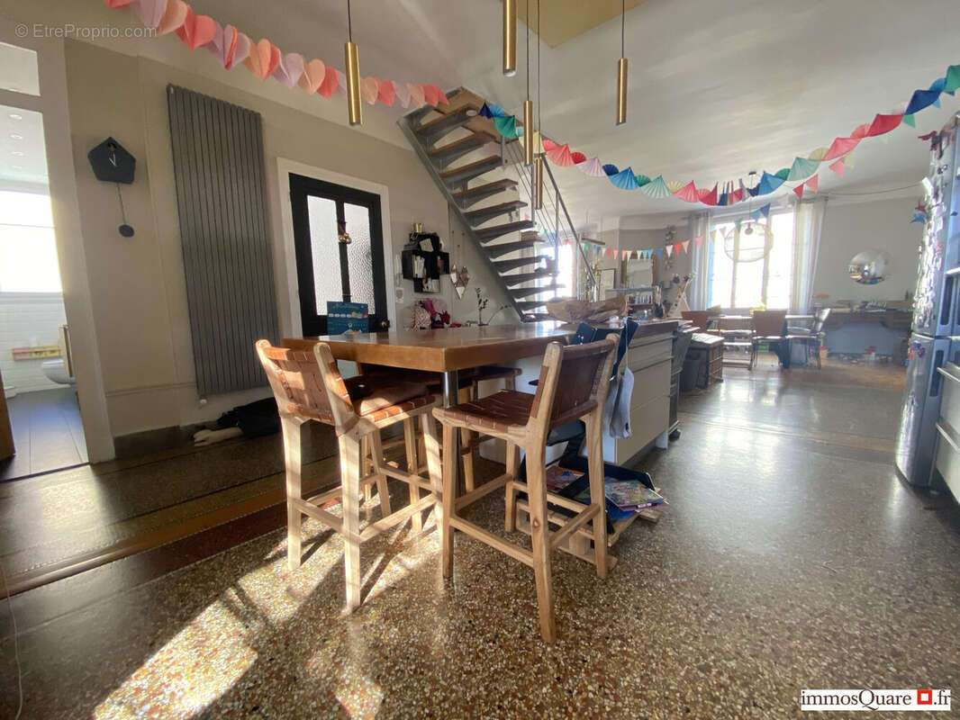 Appartement à LYON-8E