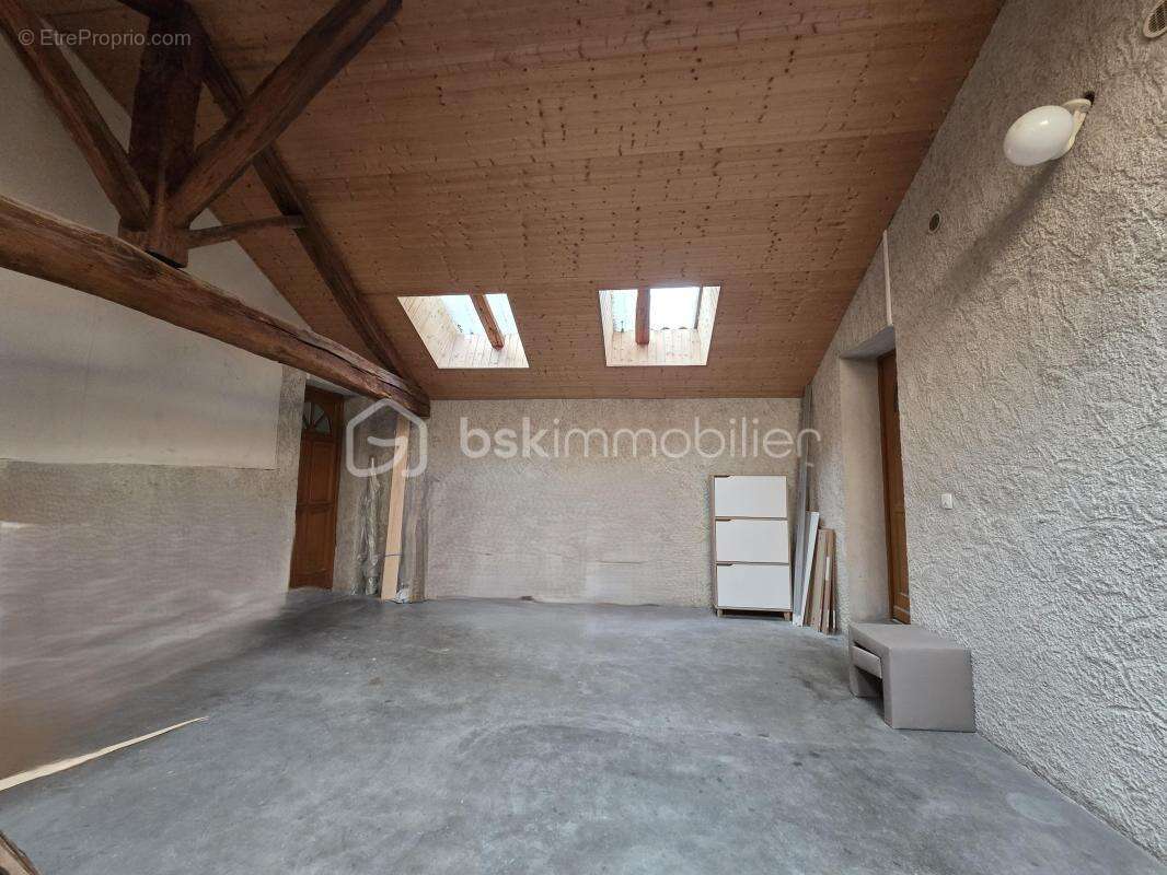 Appartement à VOIRON