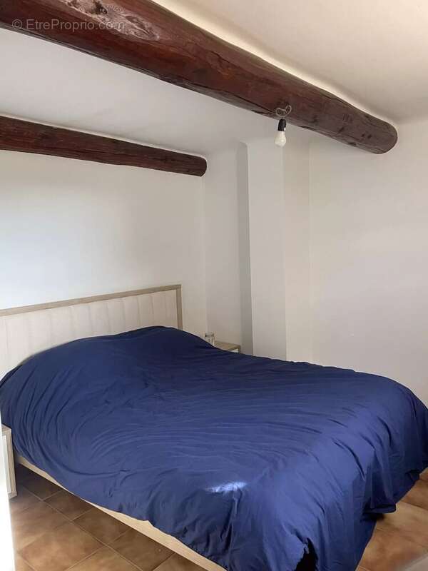 PELISSANNE Maison avec 2 logements au coeur des collines - photo 21