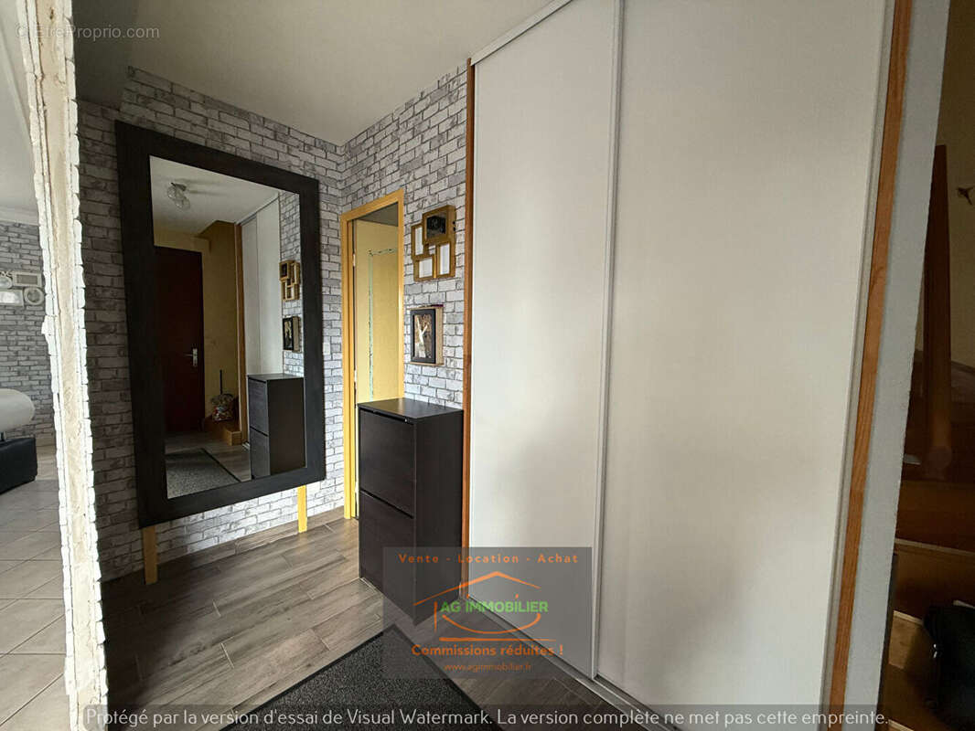 Maison à SAINT-MEEN-LE-GRAND