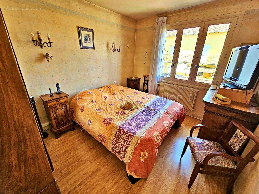 Maison à RIORGES