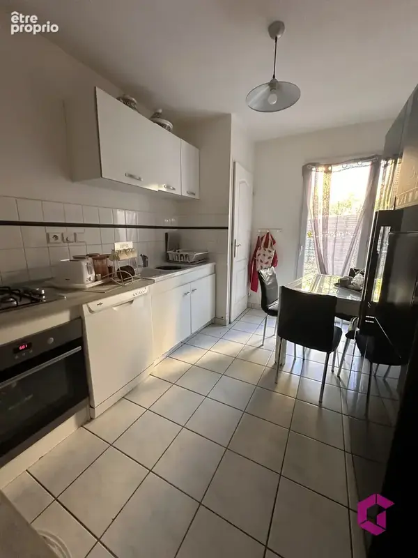 Annonay maison 3 chambres et un bureau avec terrain - photo 2