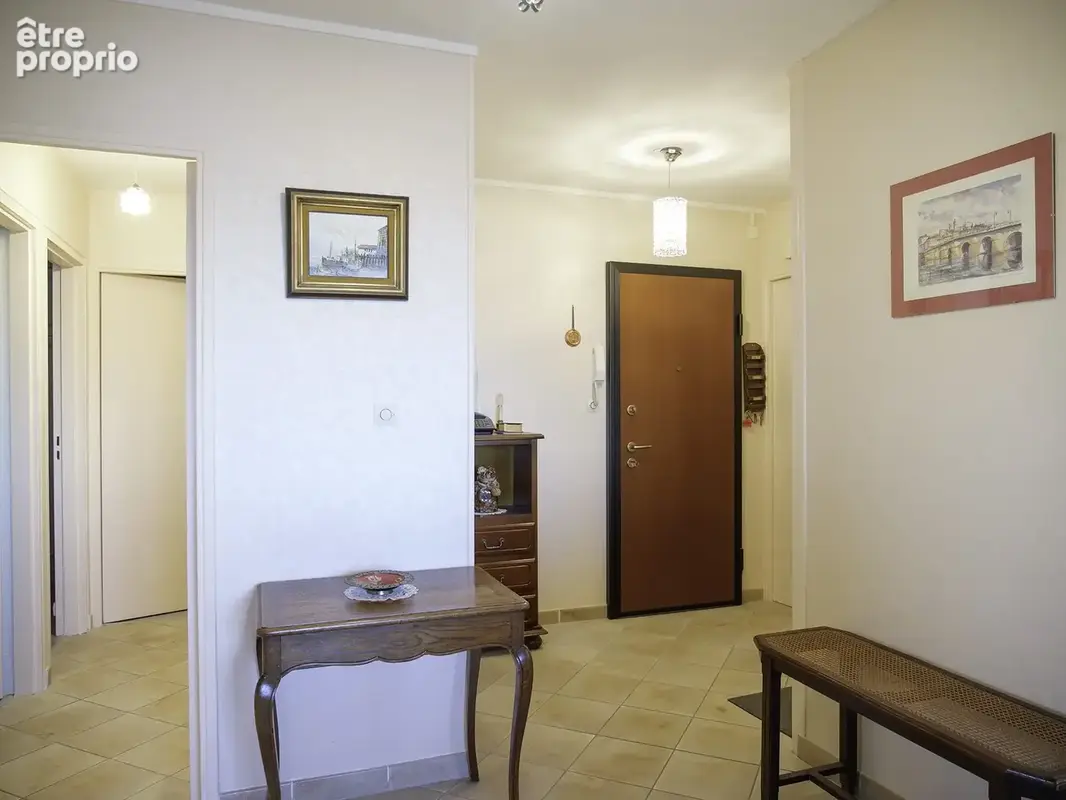 Appartement 101 m² à Dijon  - photo 2
