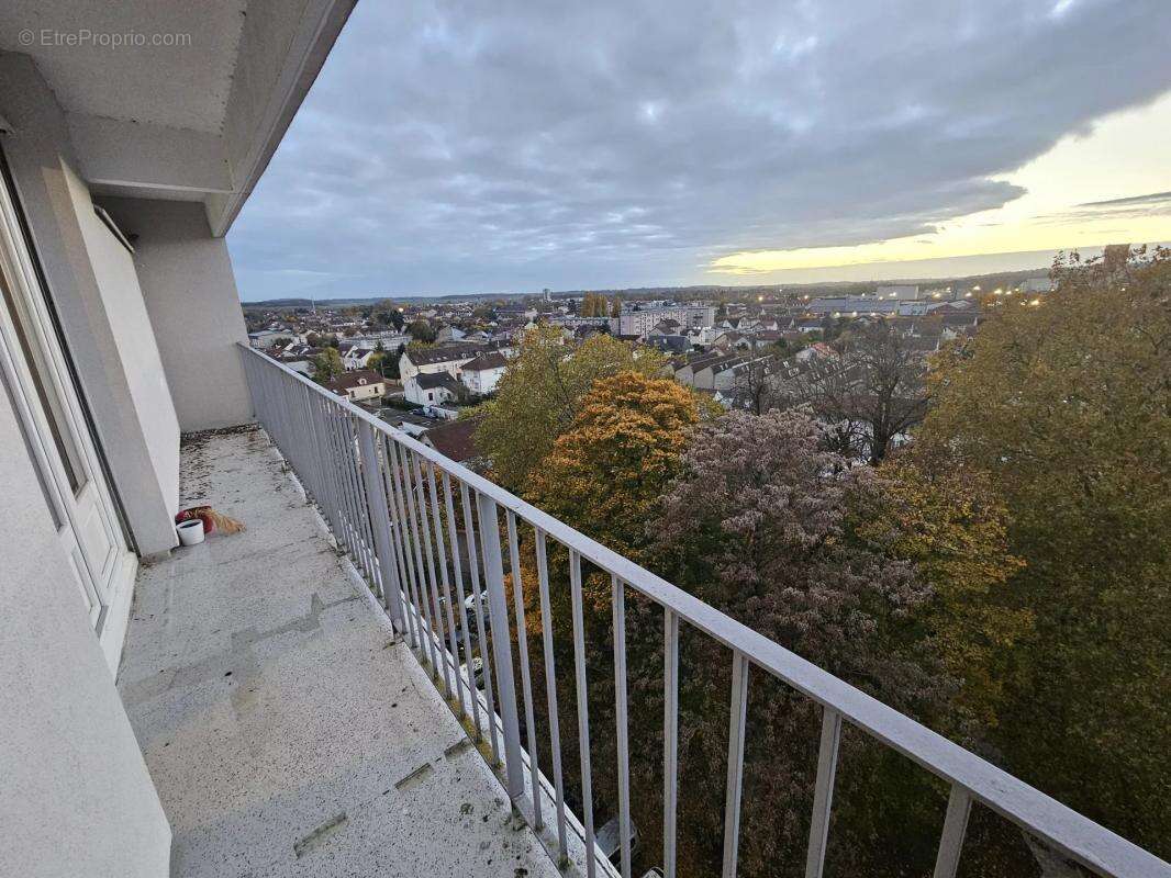 Appartement à MONTEREAU-FAULT-YONNE