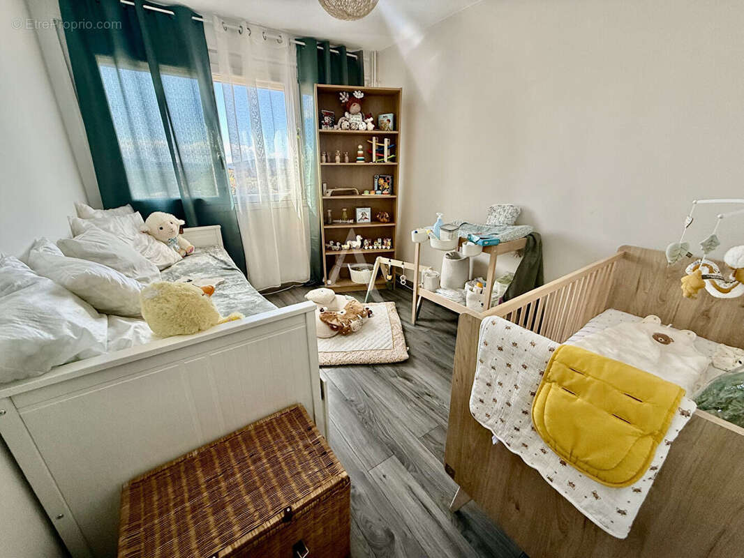 Appartement à SALON-DE-PROVENCE