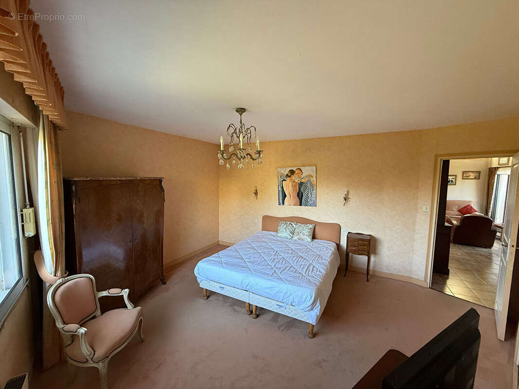 Maison à LOCQUENOLE