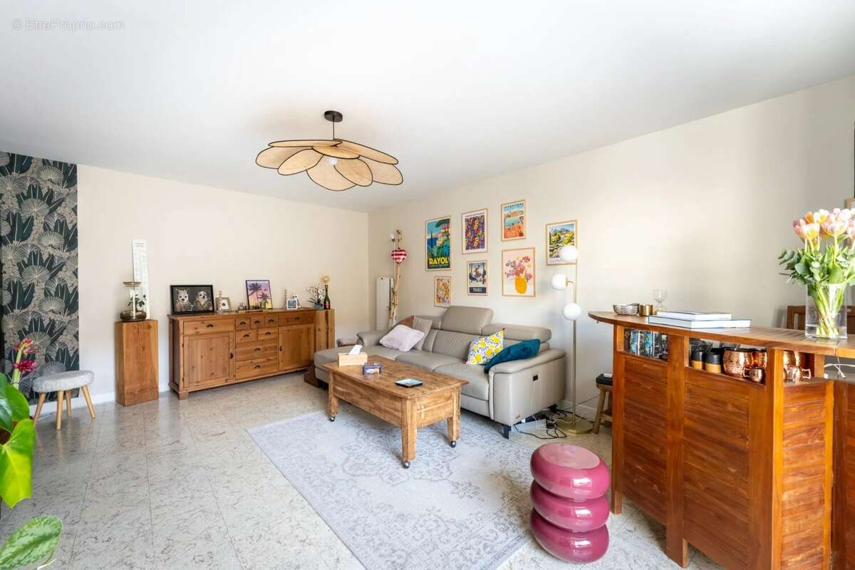 Maison en pierre de 113 m² + 50 m² aménageables + jardin de 500 m² - Brueil-en-Vexin - photo 6