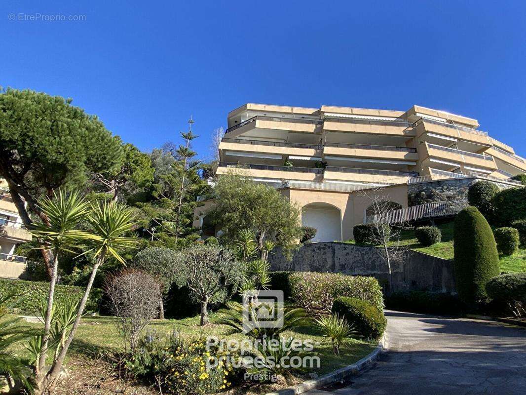 NICE MONT BORON Vue mer exceptionnelle, Appartement 3 pièces avec jardin - photo 16