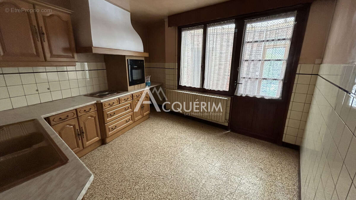 Maison 94 m² à Oignies  - photo 5