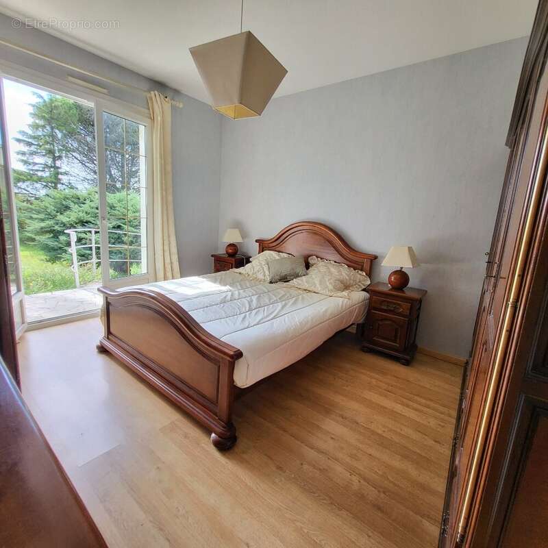 Maison à BELLEGARDE