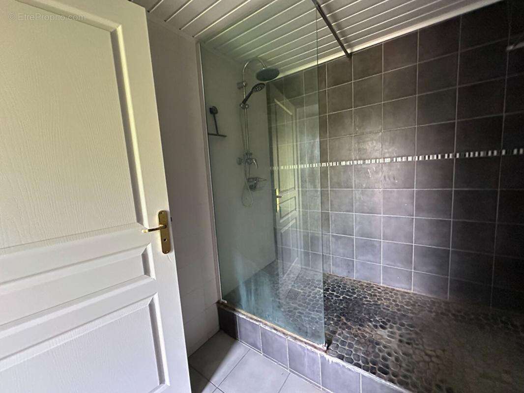 Maison de 85 m² sur la commune de Rouvres les Bois (36110) - photo 9