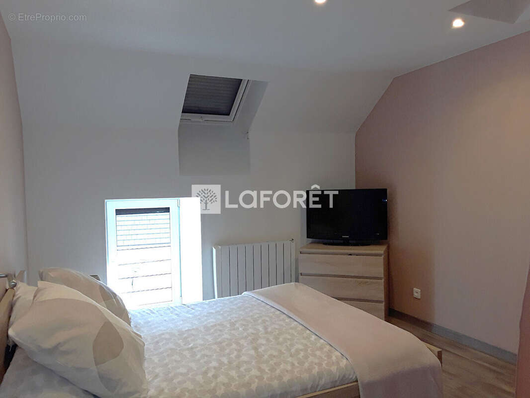 Maison à VELARS-SUR-OUCHE