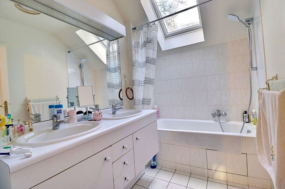 Maison à SAINT-GERMAIN-EN-LAYE