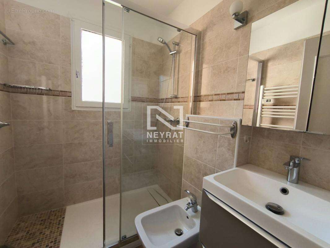 Appartement à SAINT-RAPHAEL