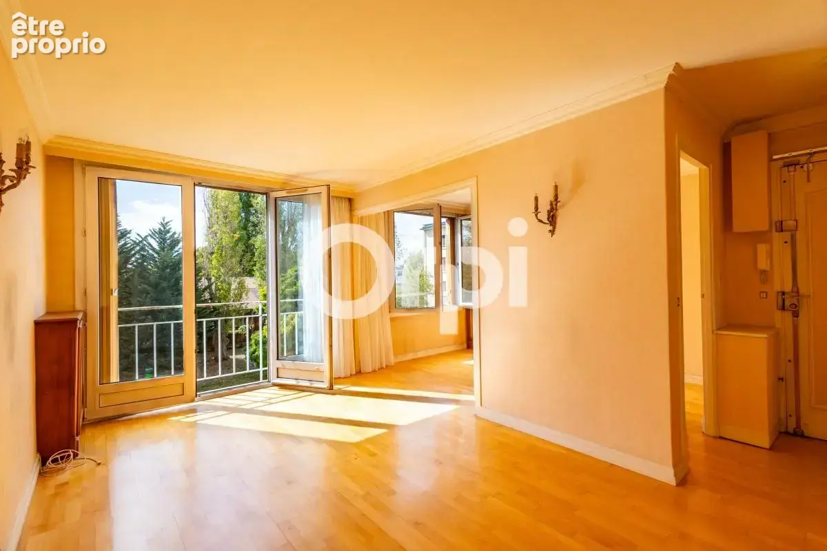 VILLEMOMBLE Appartement 4 pièces de 58m² avec box et cave - photo 2