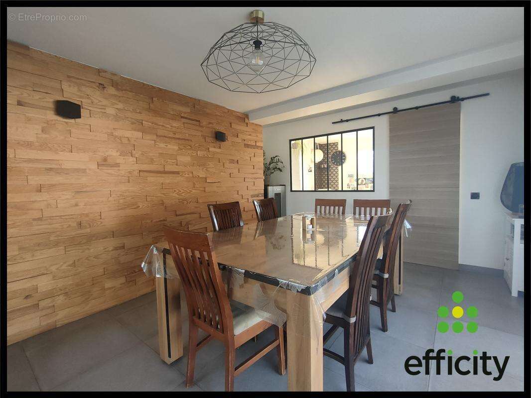 Maison à SERVON-SUR-VILAINE