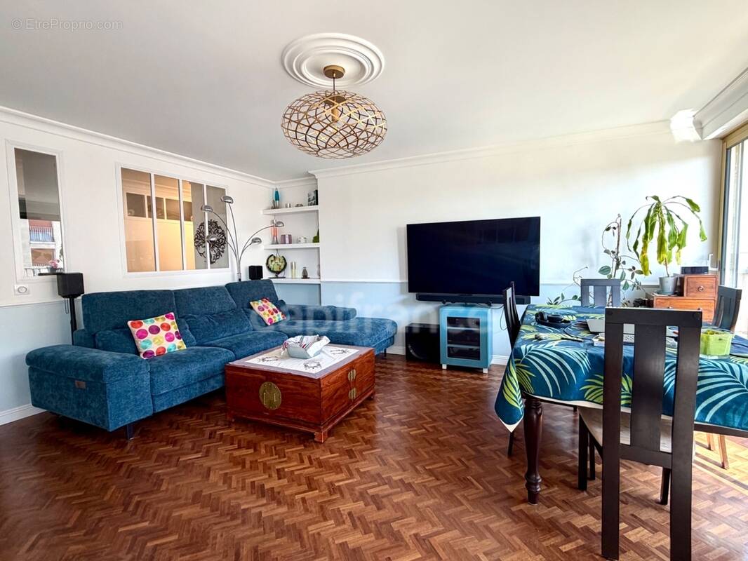 Appartement à VERSAILLES
