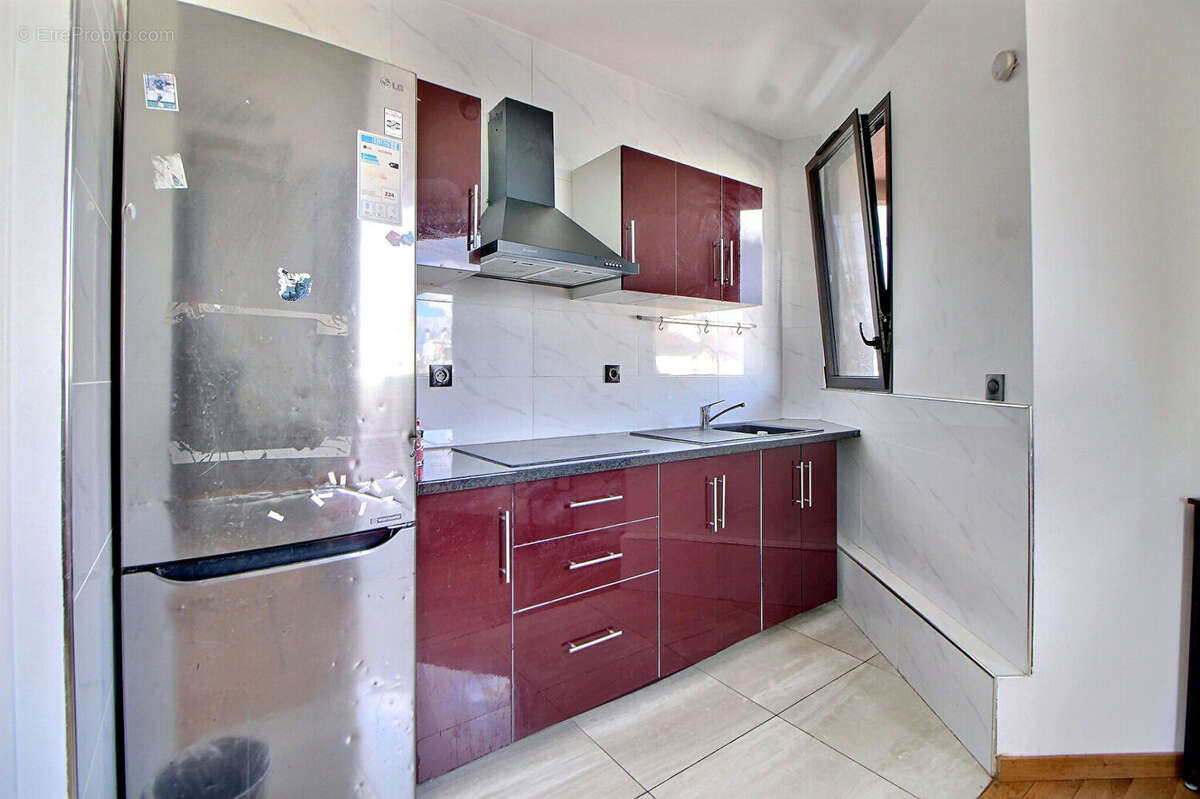 Appartement à SURESNES