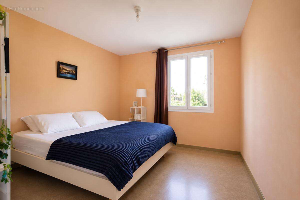 Baron- Maison familiale 4 chambres- Plain pied- Grand terrain arboré - photo 9