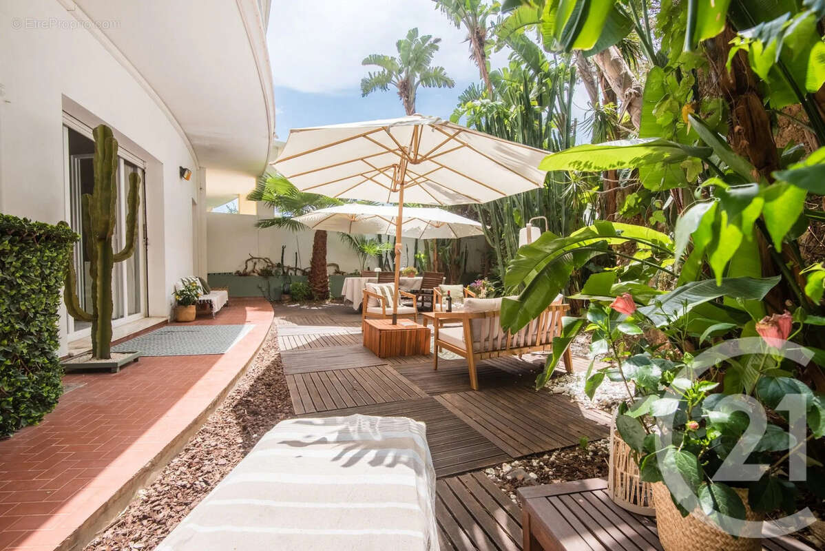 Appartement 76 m² à Nice  - photo 17