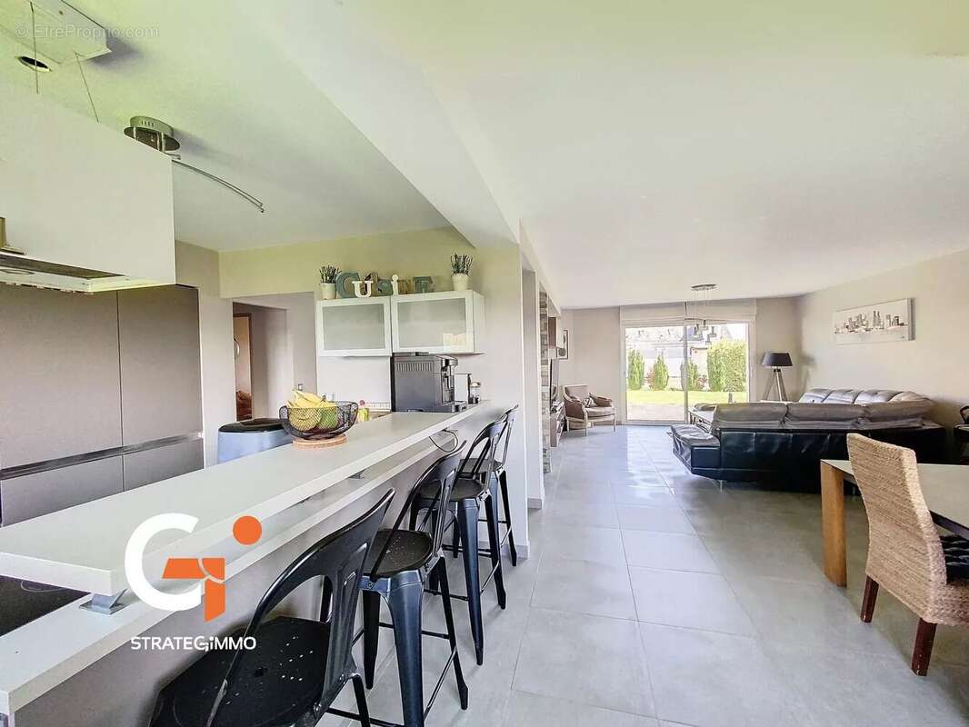 Maison à ISNEAUVILLE