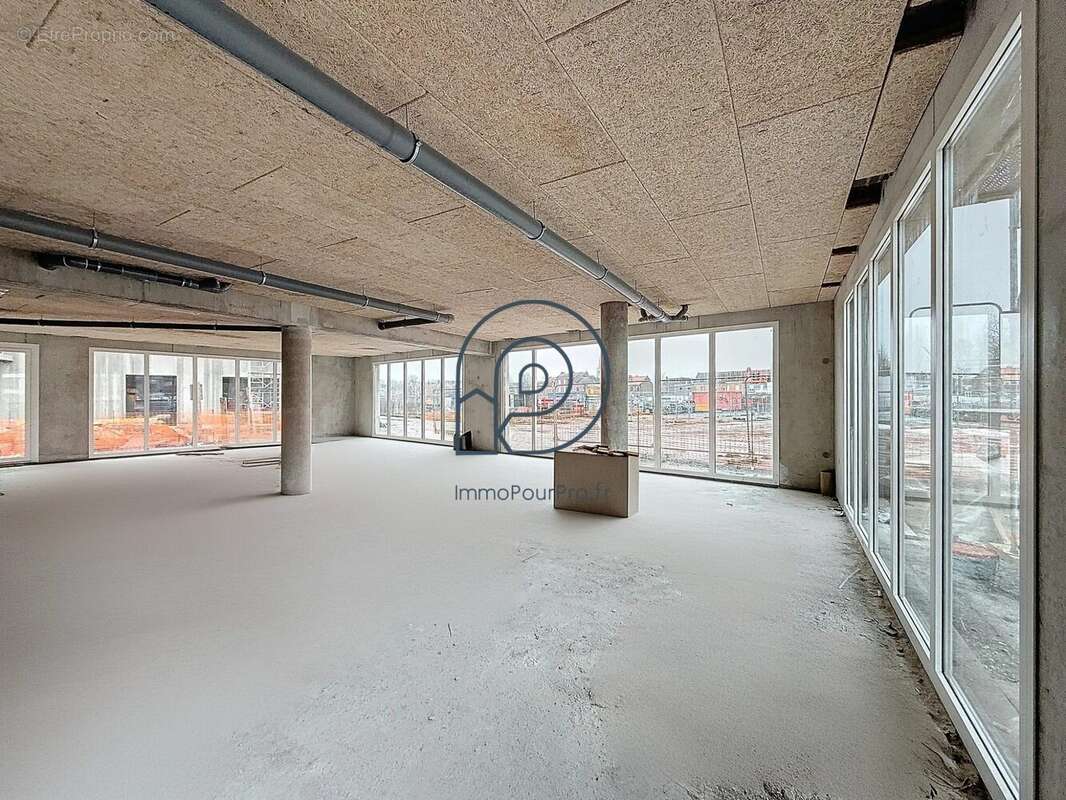 Cellule 1 - Commerce à SAINT-ANDRE-LEZ-LILLE