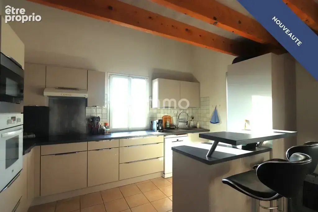 Appartement en duplex avec piscine - photo 5
