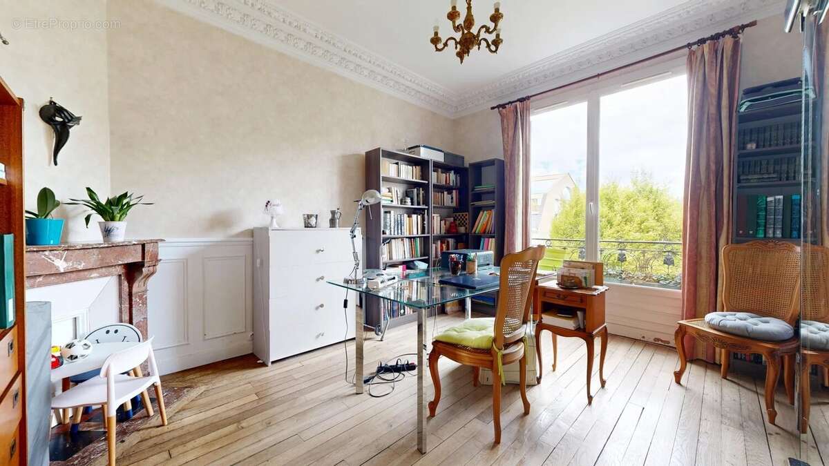Appartement 60 m² à Villemomble  - photo 11
