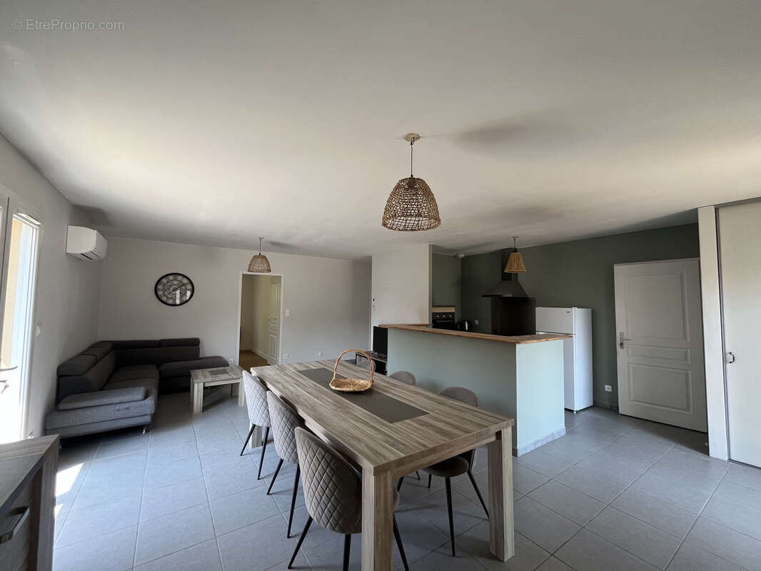 Maison au coeur du village- sans travaux - photo 3
