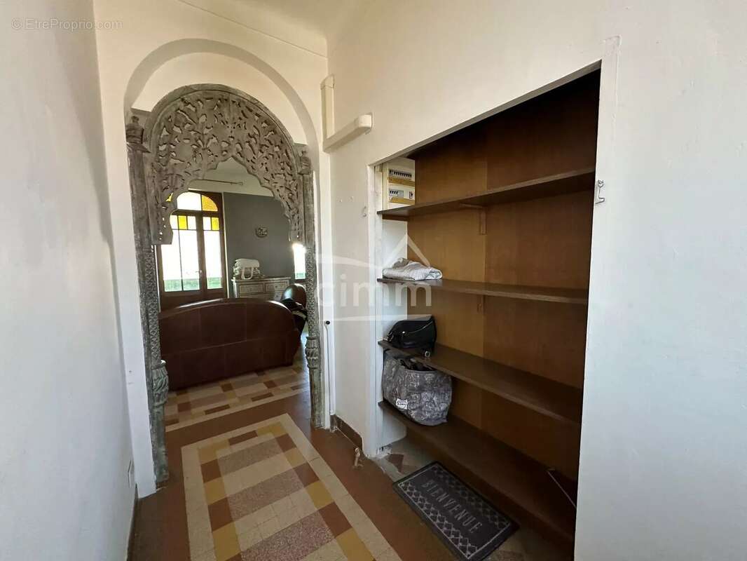 Maison à MALIJAI
