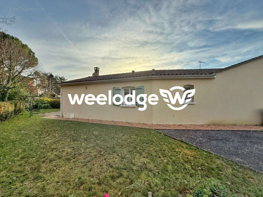 Maison à L'ISLE-D'ESPAGNAC