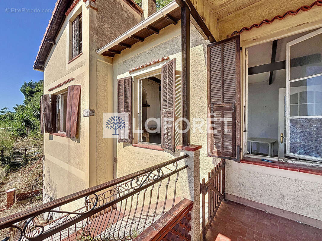 Maison Cap D Ail 4 pièce(s) 115 m2 - photo 3