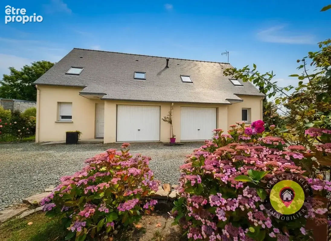 Maison à CREHEN