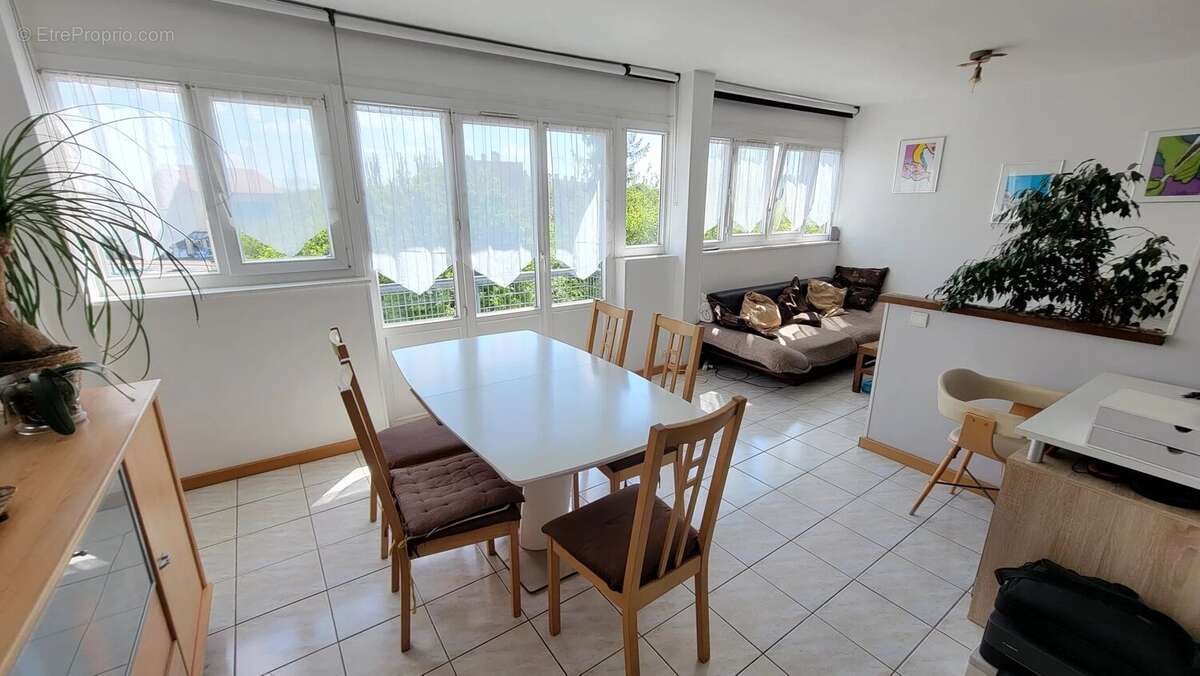 Appartement à CHELLES